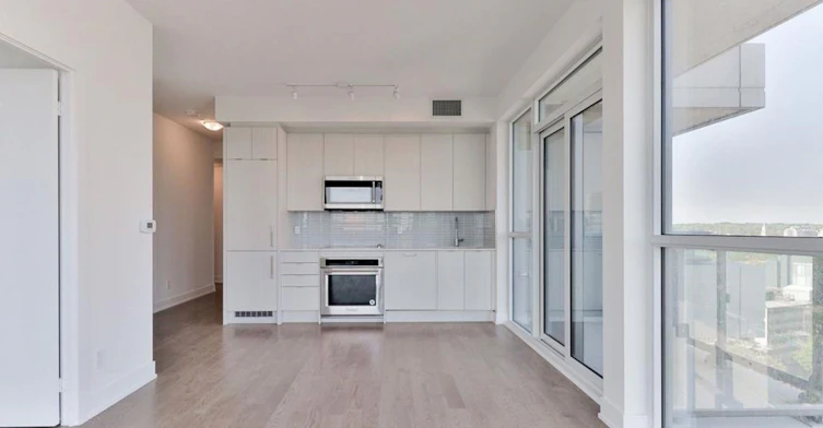 1007-181 Bedford Road, Toronto, ON, M5R 0C2 - 10