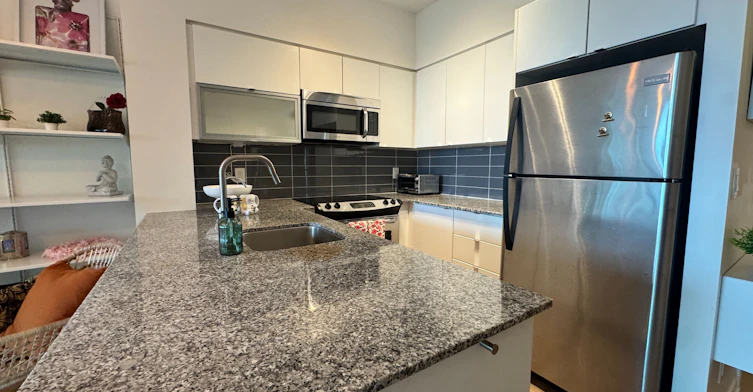 407-150 East Liberty Street, Toronto, ON, M6K 3R5 - 6
