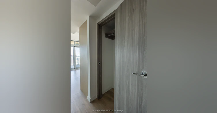 4570-3 Concord Cityplace Way, Toronto, ON, M5V 0X4 - 24