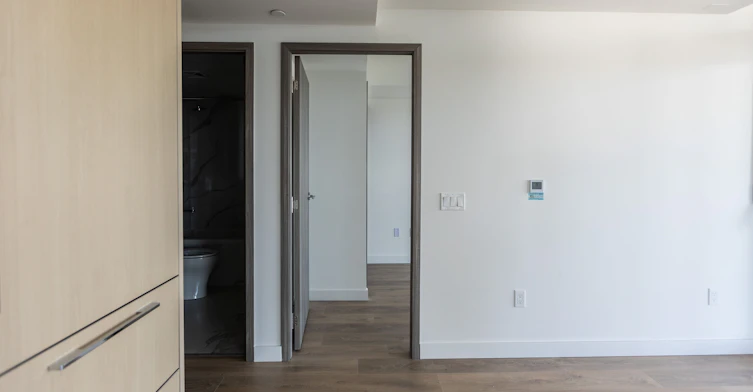 4570-3 Concord Cityplace Way, Toronto, ON, M5V 0X4 - 6
