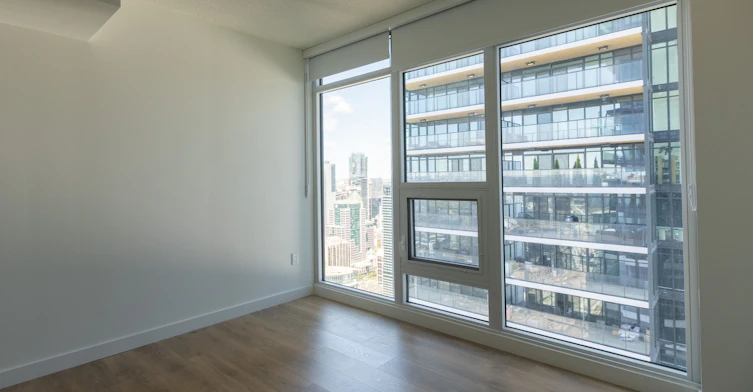 4570-3 Concord Cityplace Way, Toronto, ON, M5V 0X4 - 19