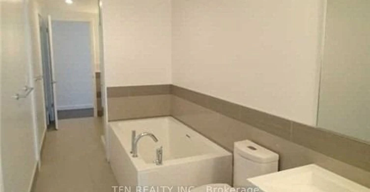 2507-390 Cherry Street, Toronto, ON, M5A 0E2 - 7