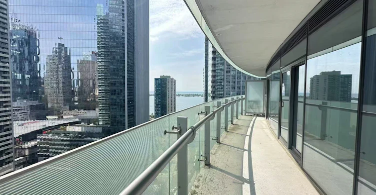 2401-14 York Street, Toronto, ON, M5J 2Z2 - 10