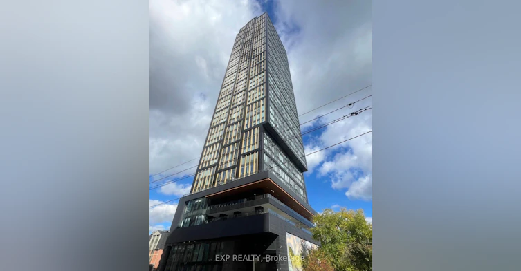 LPH09-319 Jarvis Street, Toronto, ON, M5B 0C8