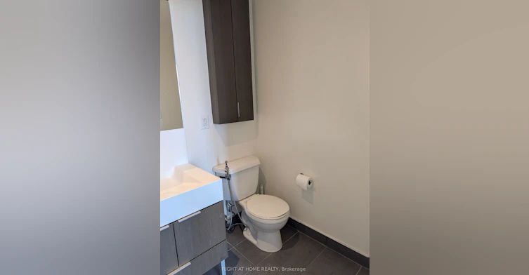 2408-110 Charles Street E, Toronto, ON, M4Y 1T5 - 9