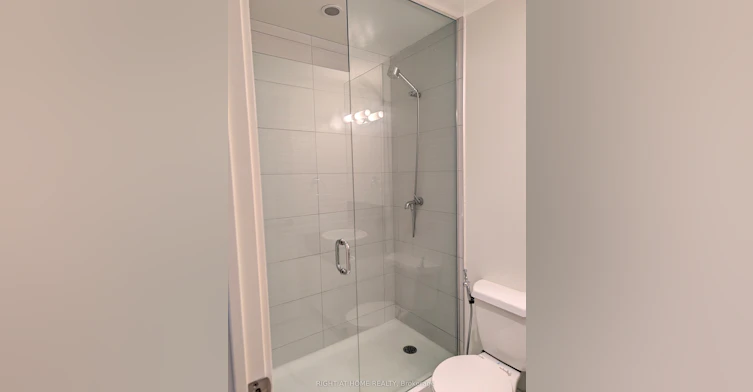 2408-110 Charles Street E, Toronto, ON, M4Y 1T5 - 22