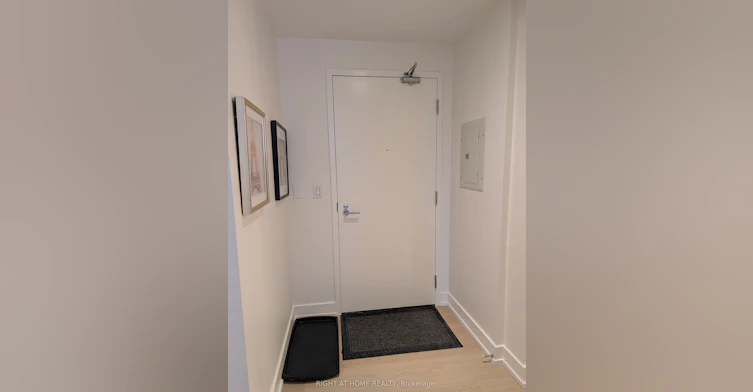 2408-110 Charles Street E, Toronto, ON, M4Y 1T5 - 21
