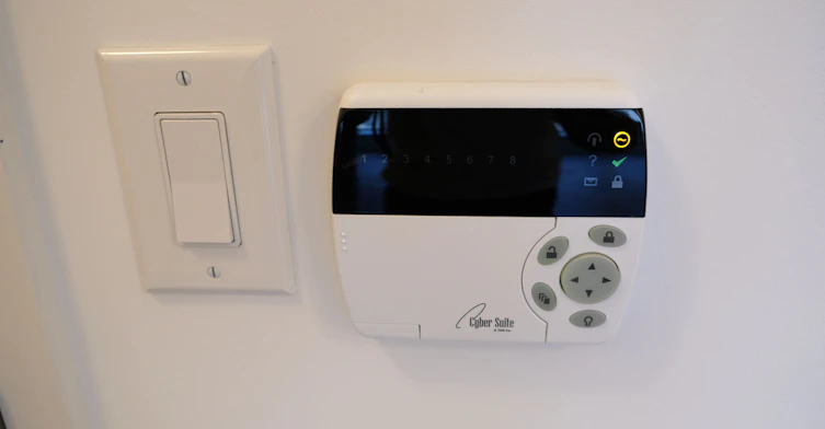 613-11 Wellesley Street W, Toronto, ON, M4Y 0G4 - 22
