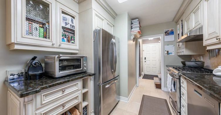 23 Allingham Gardens, Toronto, ON, M3H 1X7 - 9