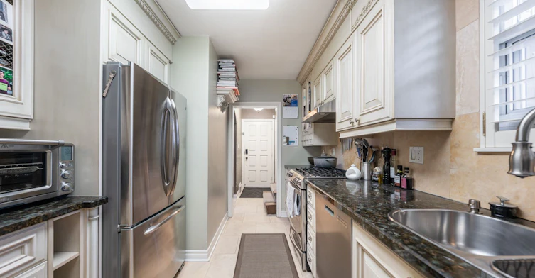 23 Allingham Gardens, Toronto, ON, M3H 1X7 - 7