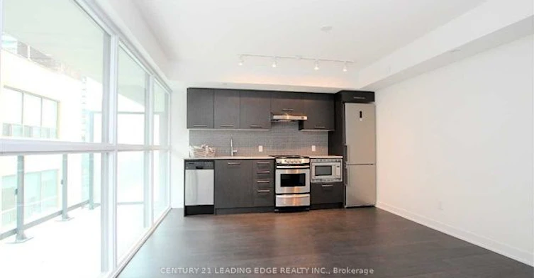 1112-87 Peter Street, Toronto, ON, M5V 2G4 - 2