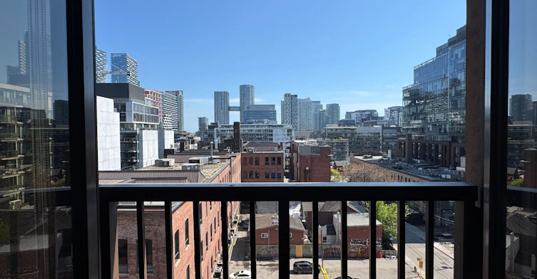 808-123 Portland Street, Toronto, ON, M5V 0V9 - 4