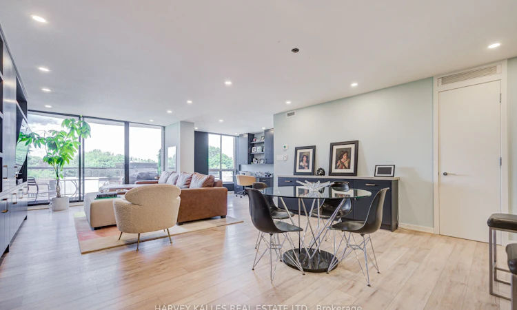 503-350 Lonsdale Road