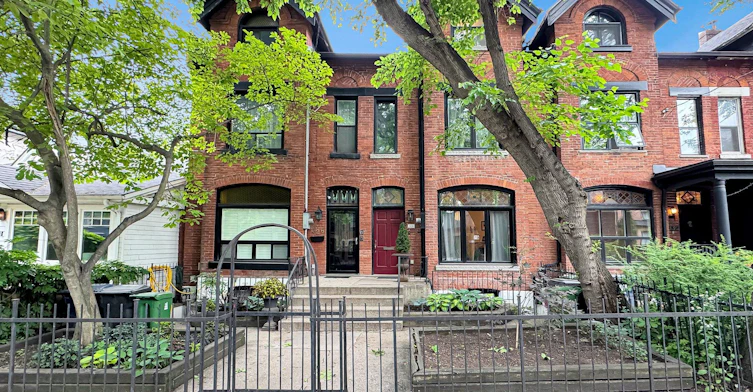 328 Ontario Street, Toronto, ON, M5A 2V7