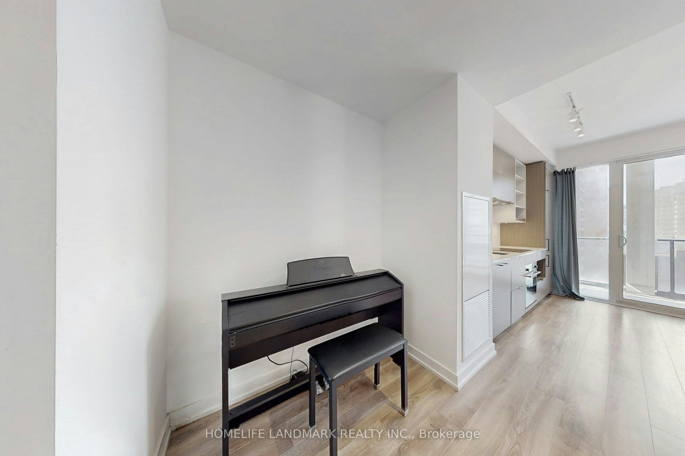 616-20 Edward Street, Toronto, ON, M5G 0C5 - 24