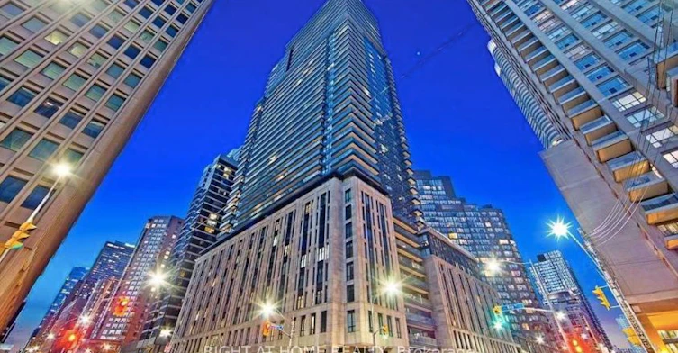 705-955 Bay Street, Toronto, ON, M5S 0C6