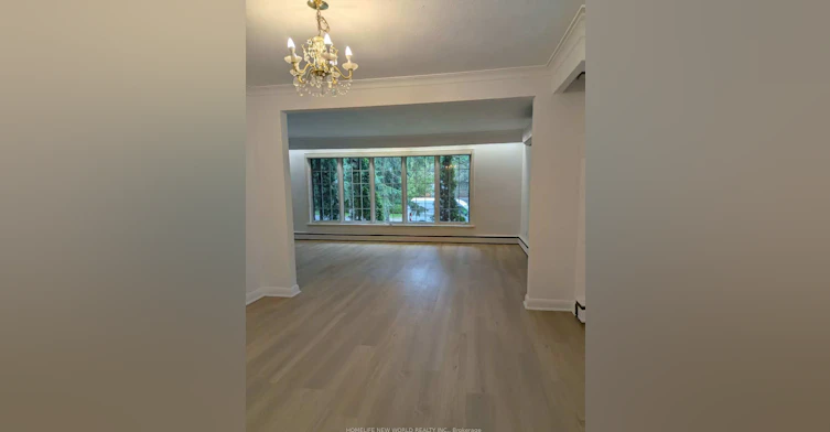 10 Millgate Crescent, Toronto, ON, M2K 1L6 - 2
