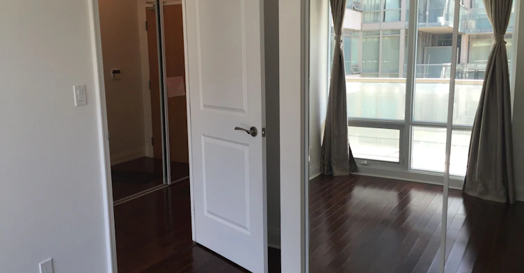 716-1 Bedford Road, Toronto, ON, M5R 2B5 - 10