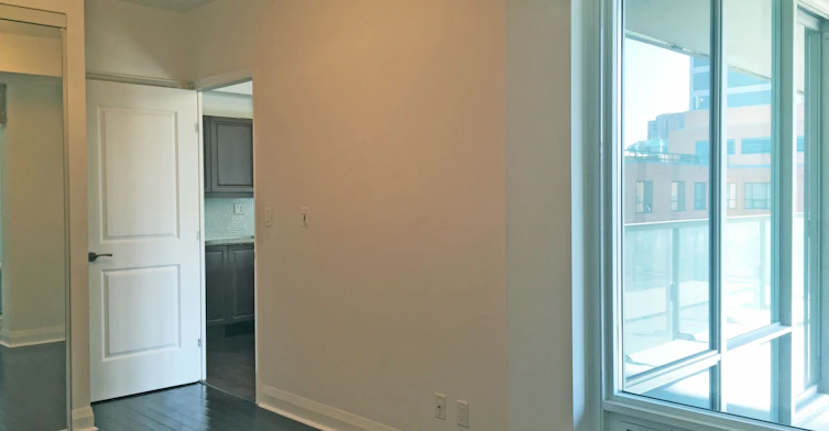 716-1 Bedford Road, Toronto, ON, M5R 2B5 - 7