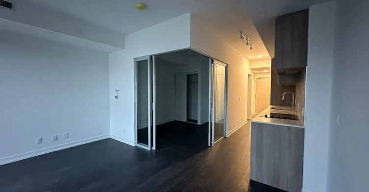 320-2020 Bathurst Street, Toronto, ON, M5P 0A6 - 9