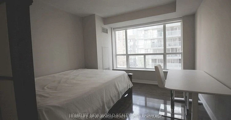 804-887 Bay Street, Toronto, ON, M5S 3K4 - 4