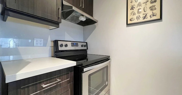 1702-7 Bishop Avenue, Toronto, ON, M2M 4J4 - 9