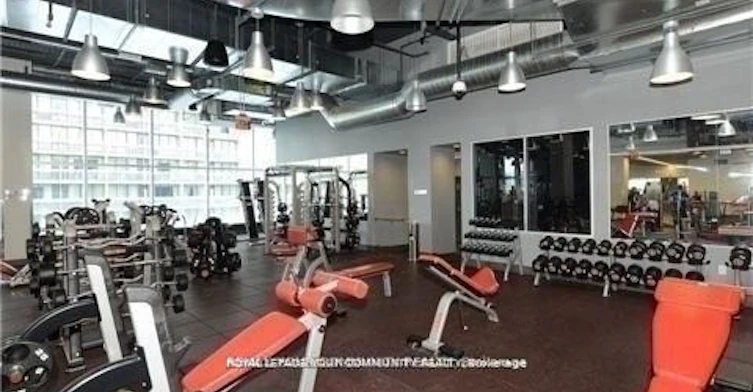 2814-386 Yonge Street, Toronto, ON, M5B 0A5 - 4