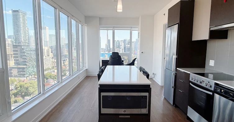 1908-203 College Street, Toronto, ON, M5T 1P9 - 2