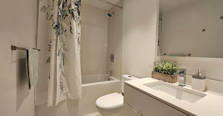 1209-7 Grenville Street, Toronto, ON, M4Y 0E9 - 5