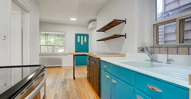 Main & Upper floor-149 Euclid Avenue, Toronto, ON, M6J 2J8 - 7