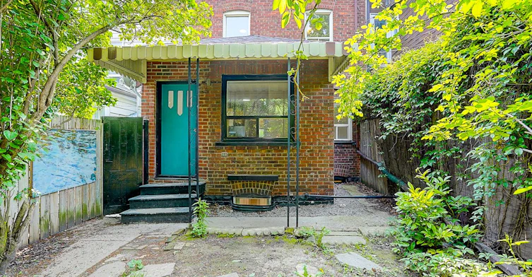Main & Upper floor-149 Euclid Avenue, Toronto, ON, M6J 2J8 - 27