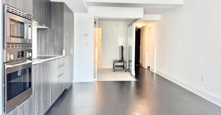 1708-955 Bay Street, Toronto, ON, M5S 0C6 - 17