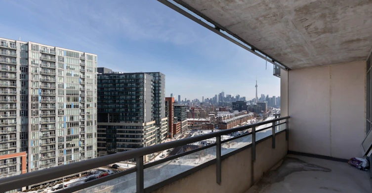 2202-38 Joe Shuster Way, Toronto, ON, M6K 0A4 - 8