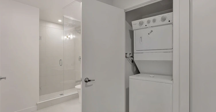 608-1 Cardiff Road E, Toronto, ON, M4P 1N3 - 11