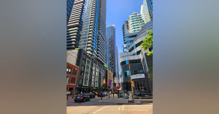 704-8 Widmer Street, Toronto, ON, M5V 0W6 - 22