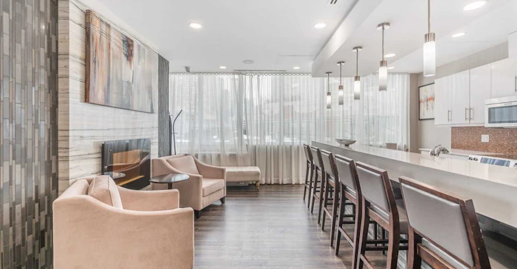 301-825 Church Street, Toronto, ON, M4W 3Z4 - 16