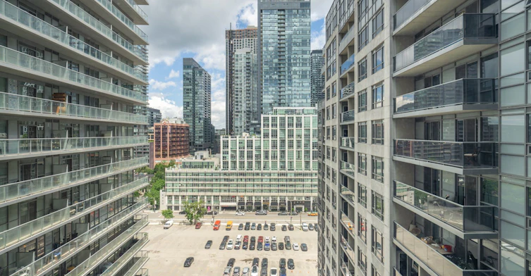 1621-20 Blue Jays Way, Toronto, ON, M5V 3W6 - 8