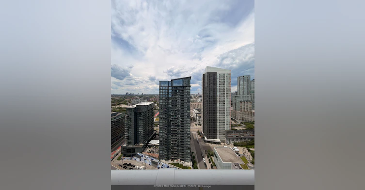 3209-17 Bathurst Street, Toronto, ON, M5V 0N1 - 15