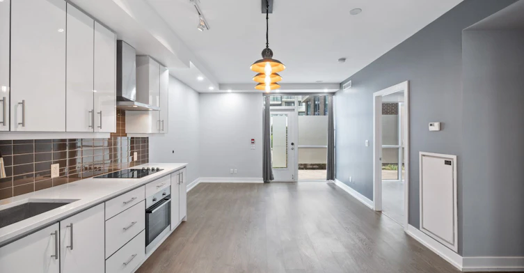 102-75 The Donway N/A W, Toronto, ON, M3C 2E9 - 8