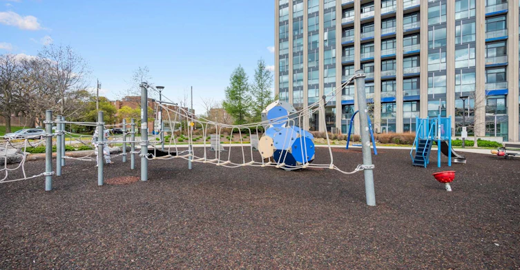 102-75 The Donway N/A W, Toronto, ON, M3C 2E9 - 28