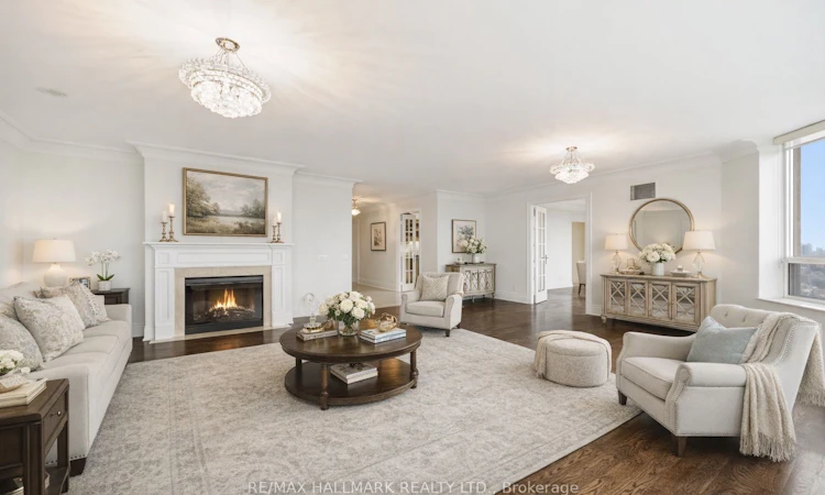 1821-80 Harrison Garden Boulevard