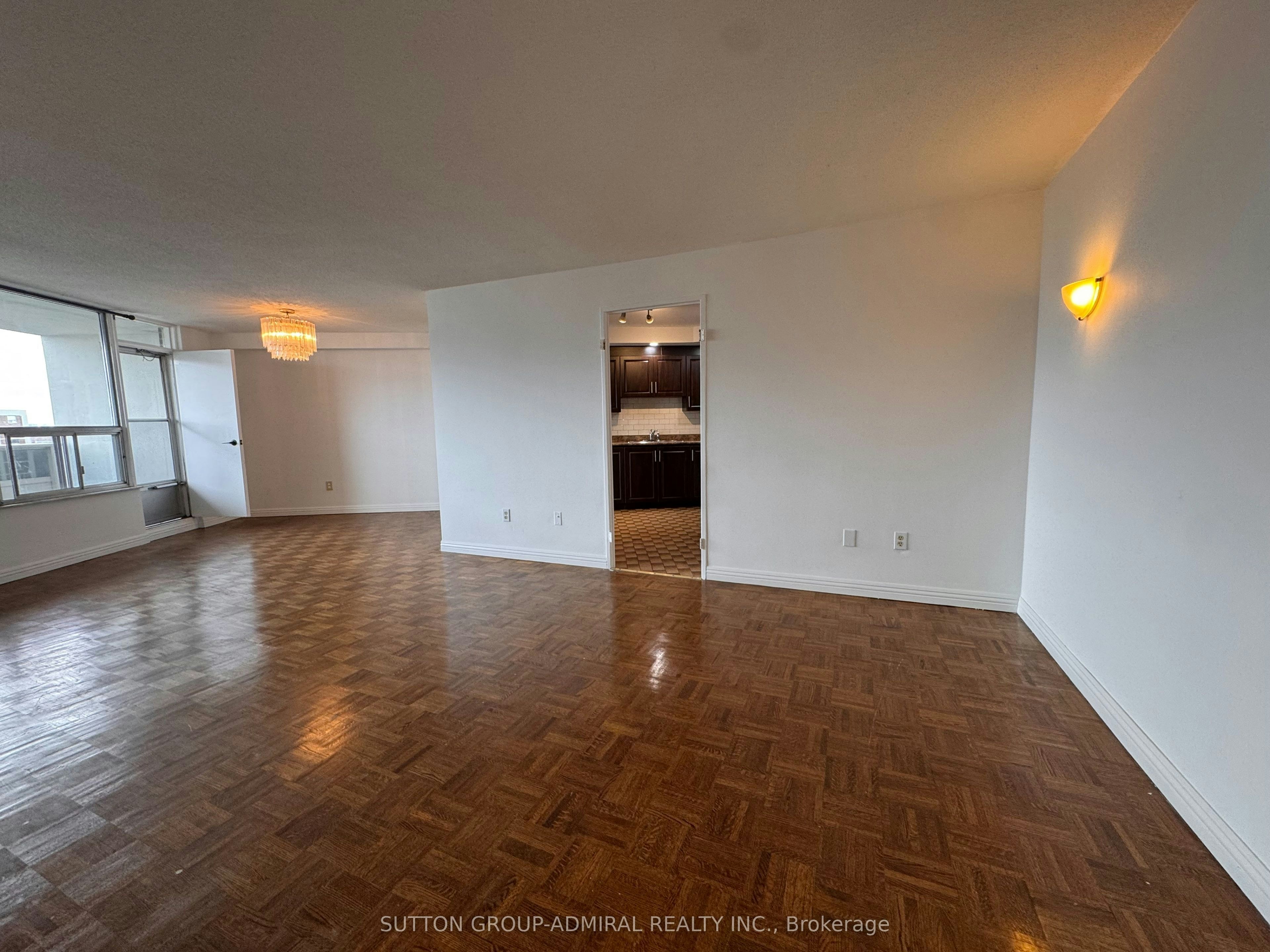 1201-5 Shady Golfway Avenue, Toronto, ON, M3C 3A5 - 3