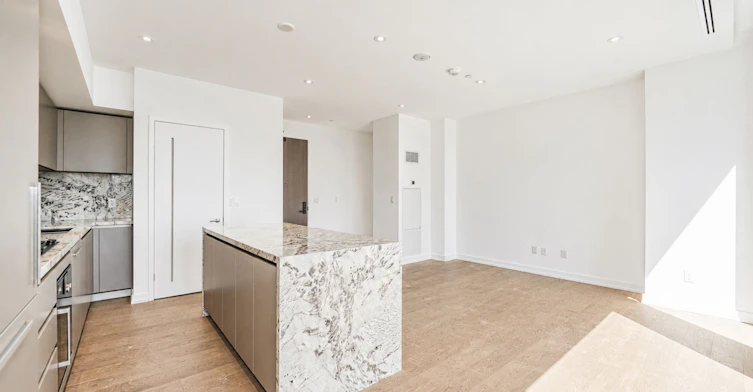 1901-1315 Bay Street, Toronto, ON, M5R 2C4 - 5