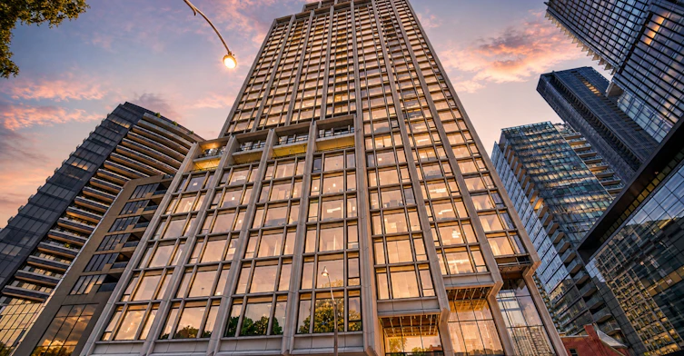 1901-1315 Bay Street, Toronto, ON, M5R 2C4