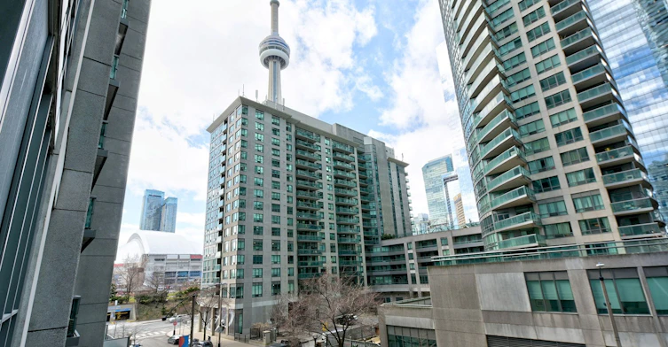 306-19 Grand Trunk Crescent, Toronto, ON, M5J 3A3 - 24