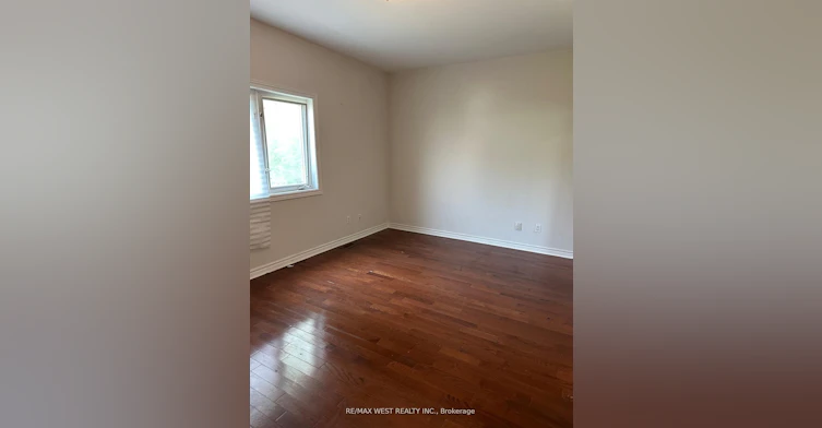 Main-563 Ossington Avenue, Toronto, ON, M6G 3T4 - 11