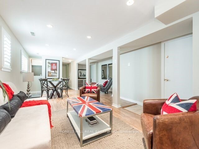 Lower-42 Astley Avenue, Toronto, ON, M4W 3B4 - 4