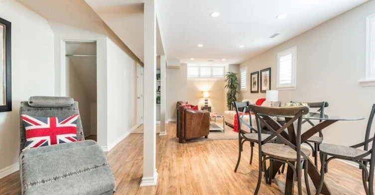 Lower-42 Astley Avenue, Toronto, ON, M4W 3B4 - 3