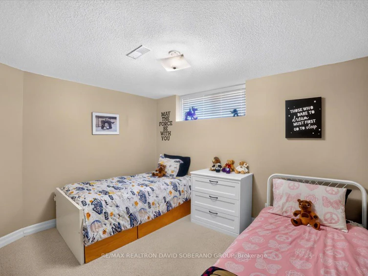 122 Kennard Avenue, Toronto, ON, M3H 4M4 - 33