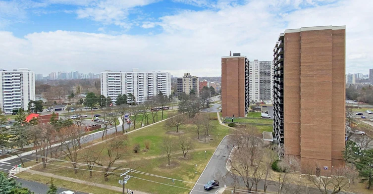 1210-1101 Steeles Avenue W, Vaughan, ON, M2R 3W5 - 29